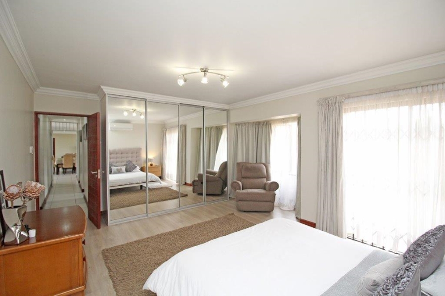 3 Bedroom Property for Sale in Marais Steyn Park Gauteng