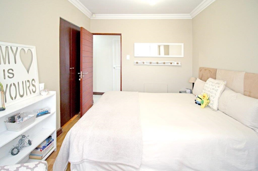 3 Bedroom Property for Sale in Marais Steyn Park Gauteng