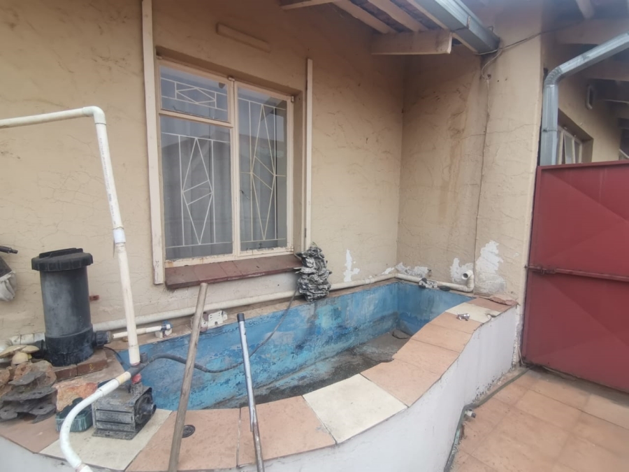 3 Bedroom Property for Sale in Casseldale Gauteng