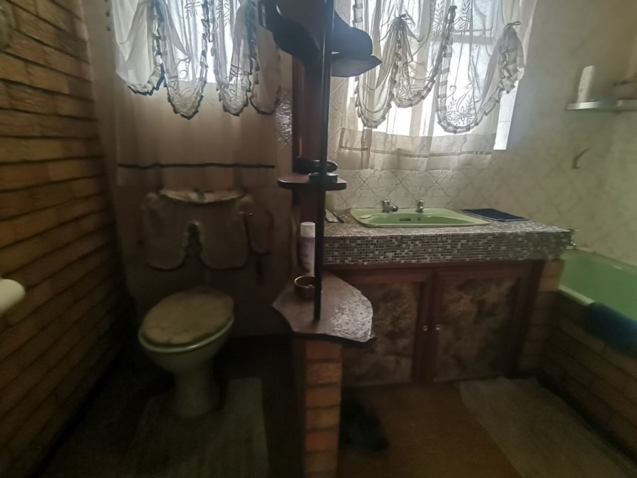 3 Bedroom Property for Sale in Casseldale Gauteng