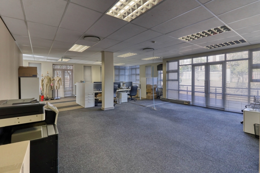 To Let commercial Property for Rent in Lonehill Gauteng