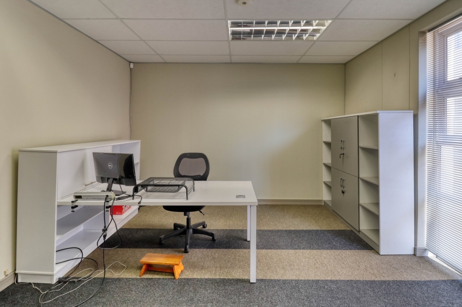 To Let commercial Property for Rent in Lonehill Gauteng