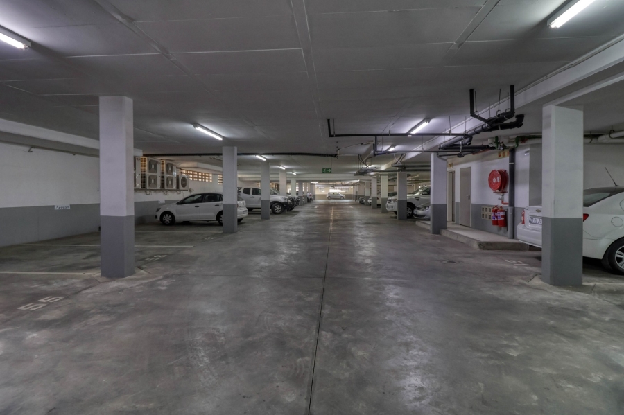 To Let commercial Property for Rent in Lonehill Gauteng