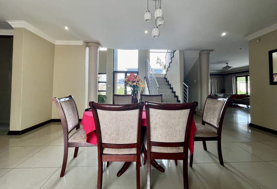 5 Bedroom Property for Sale in The Ridge Gauteng