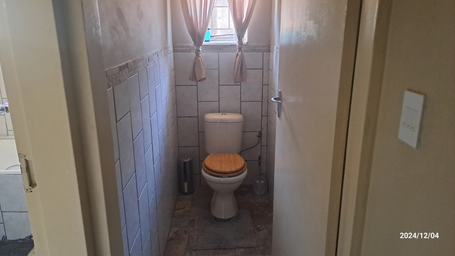 4 Bedroom Property for Sale in Rietfontein Gauteng