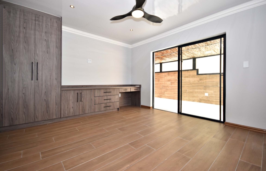 3 Bedroom Property for Sale in Ferndale Gauteng