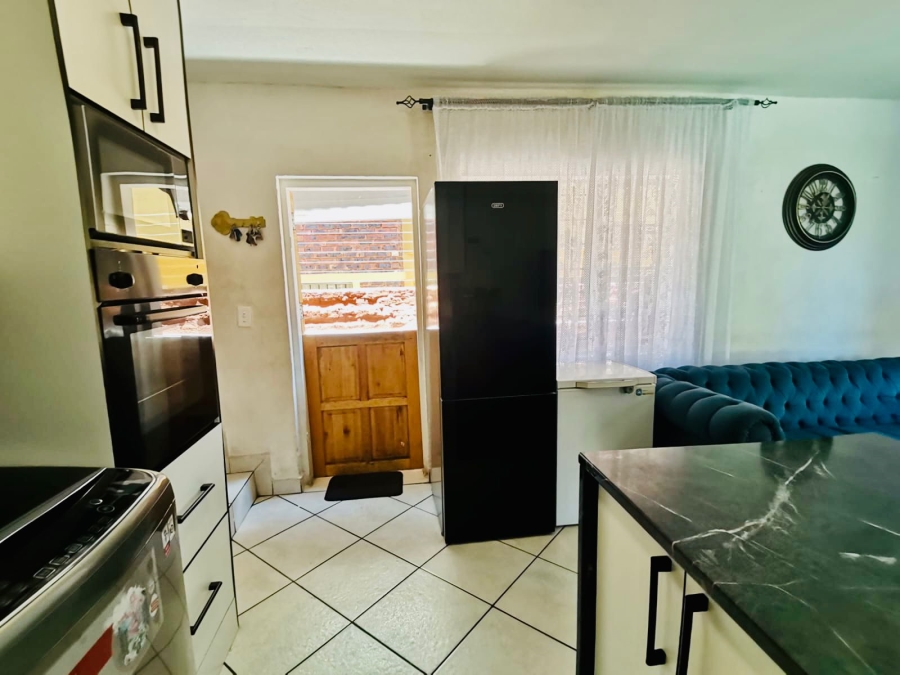 2 Bedroom Property for Sale in Bergsig Gauteng