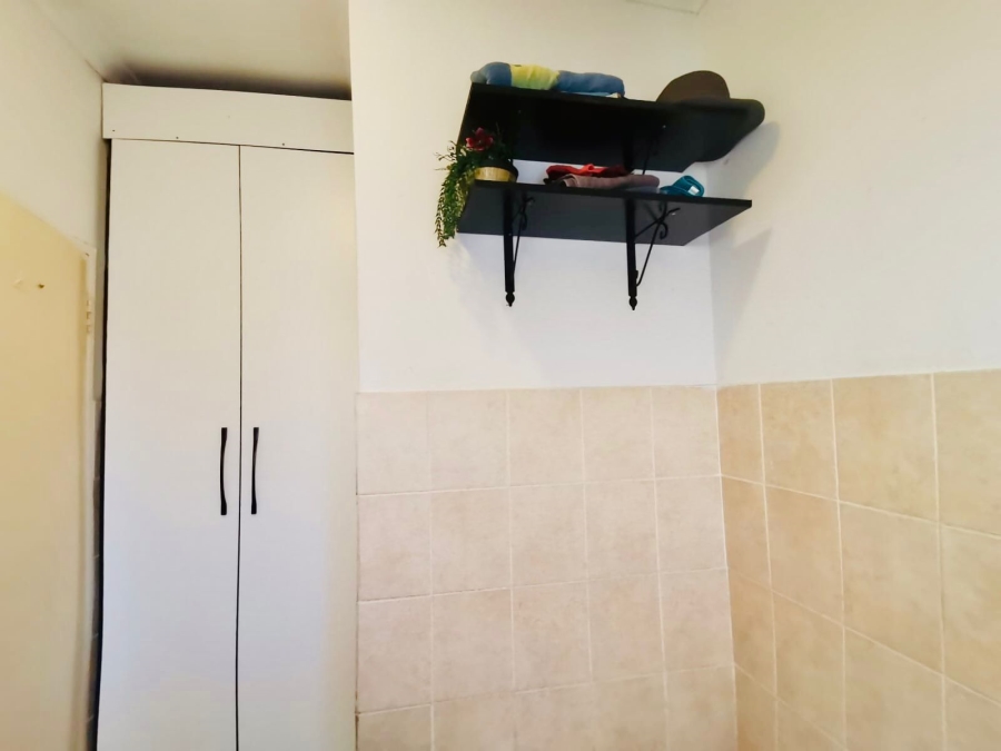 2 Bedroom Property for Sale in Bergsig Gauteng