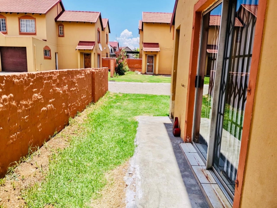 2 Bedroom Property for Sale in Bergsig Gauteng