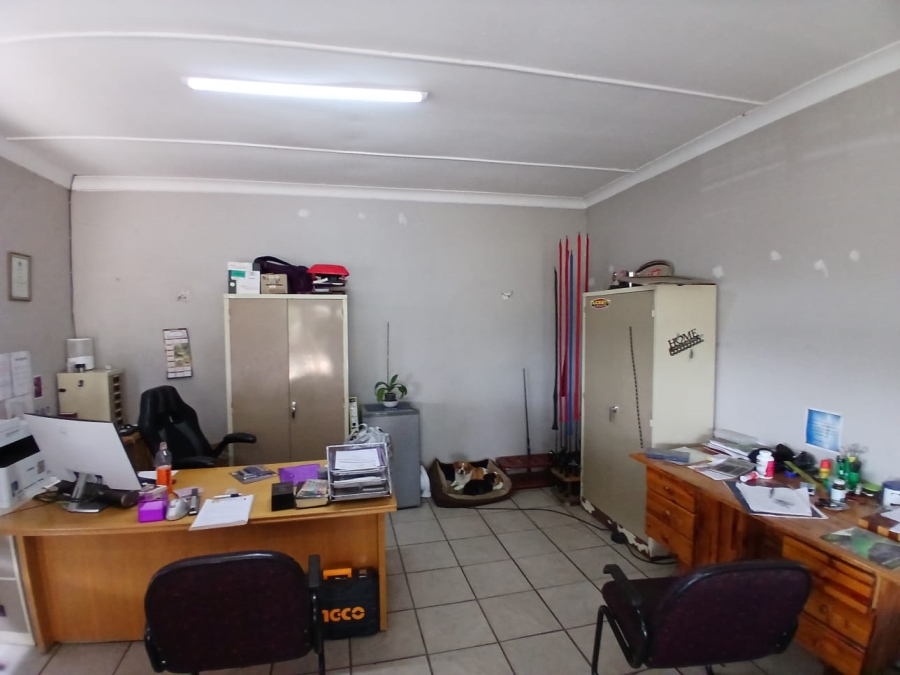 Commercial Property for Sale in Riverpark Gauteng