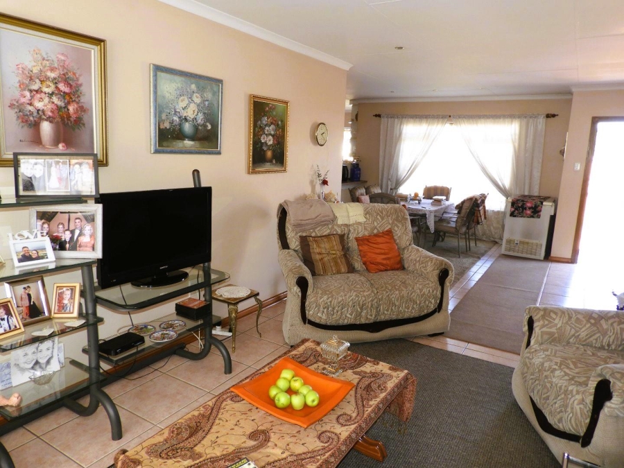 2 Bedroom Property for Sale in Arcon Park Gauteng