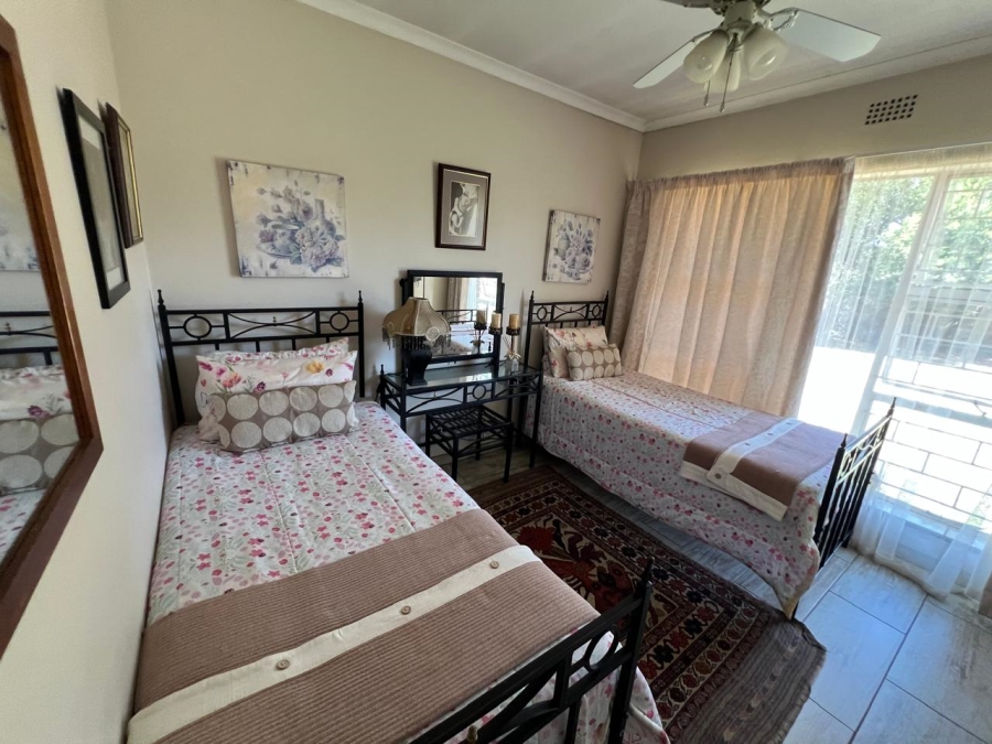 4 Bedroom Property for Sale in Three Rivers East Gauteng