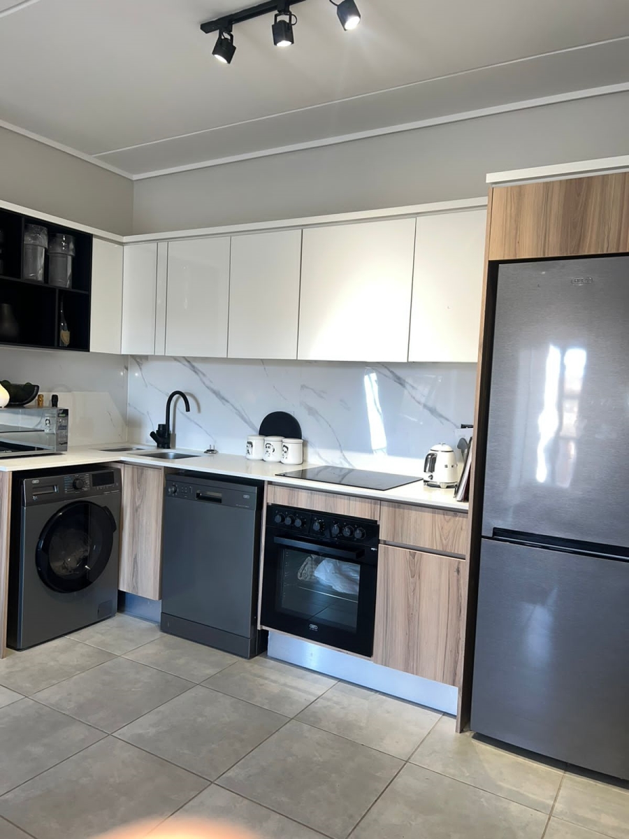 To Let 1 Bedroom Property for Rent in Waterfall Gauteng