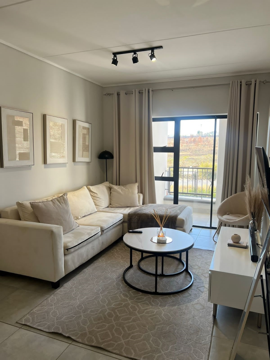 To Let 1 Bedroom Property for Rent in Waterfall Gauteng