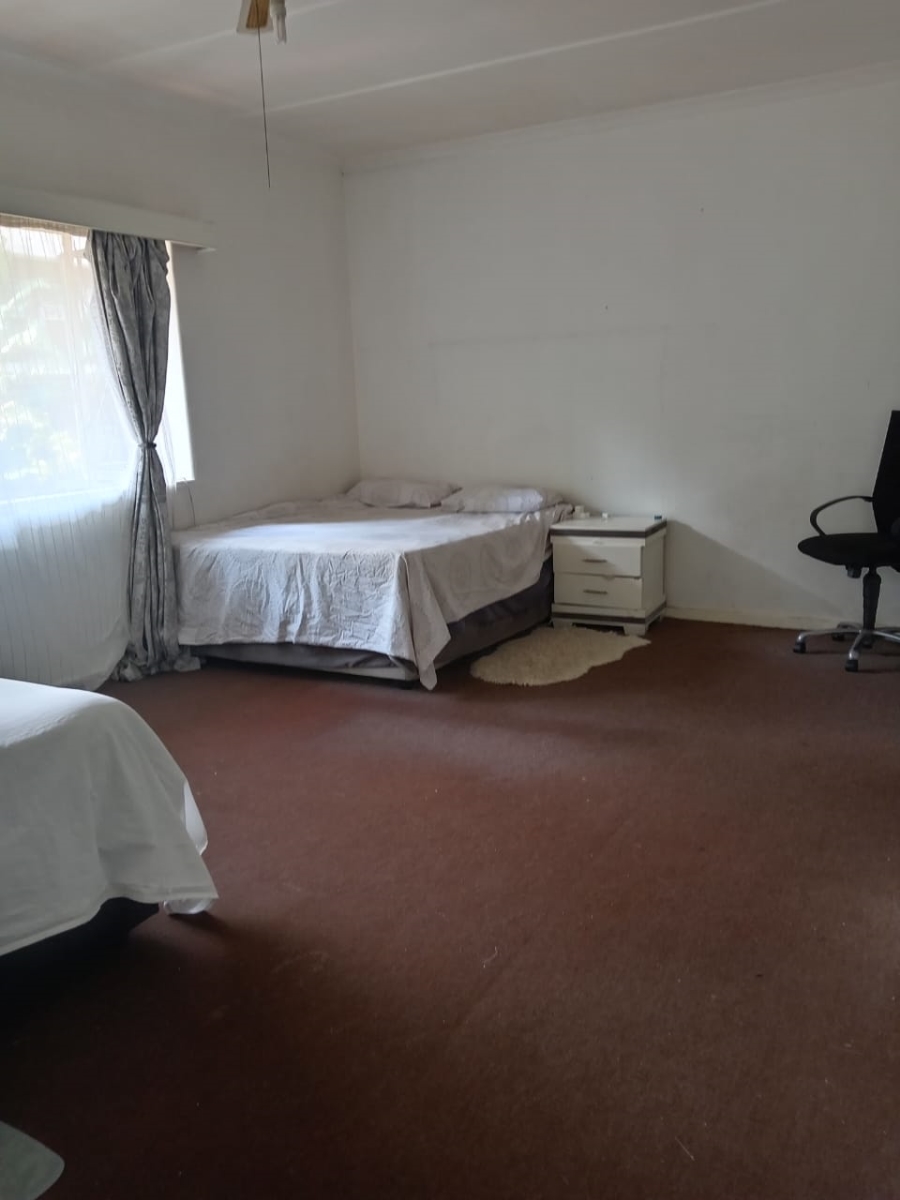 To Let 1 Bedroom Property for Rent in Sandown Gauteng