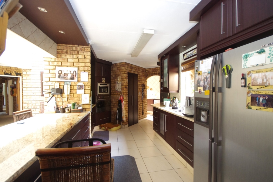 5 Bedroom Property for Sale in Sunward Park Gauteng