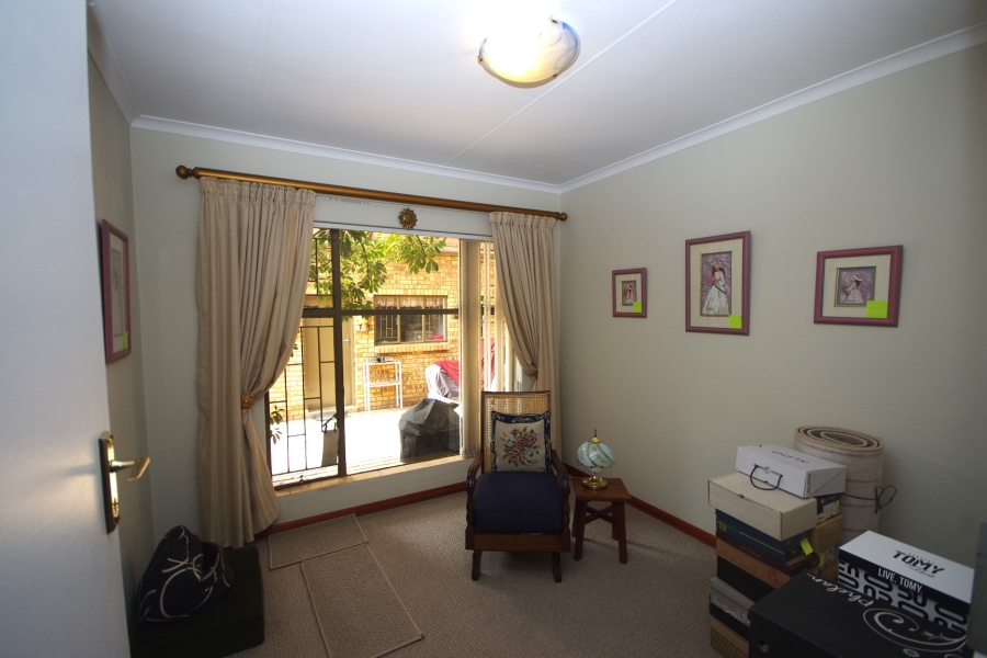 5 Bedroom Property for Sale in Sunward Park Gauteng