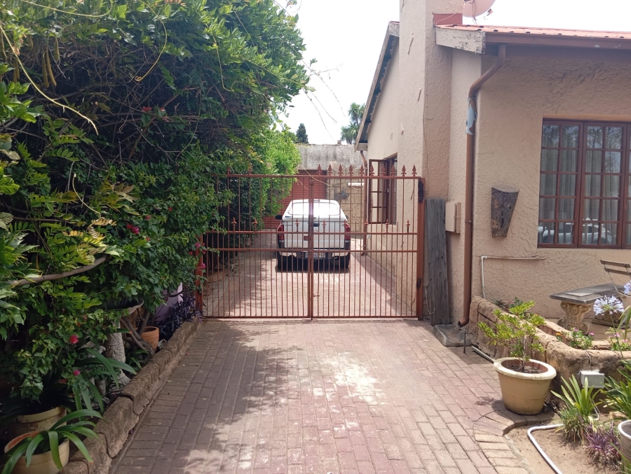 3 Bedroom Property for Sale in Comet Gauteng