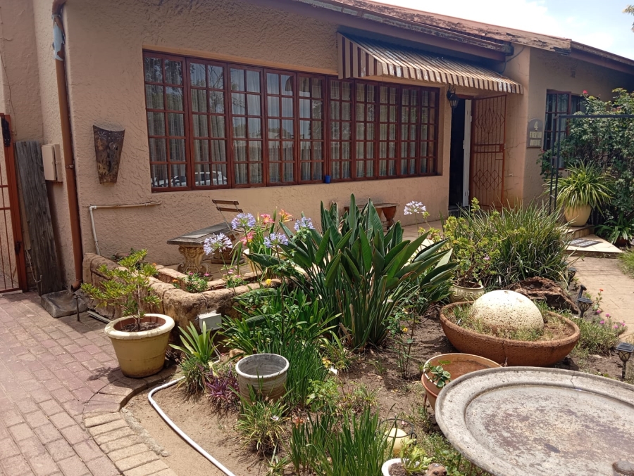 3 Bedroom Property for Sale in Comet Gauteng