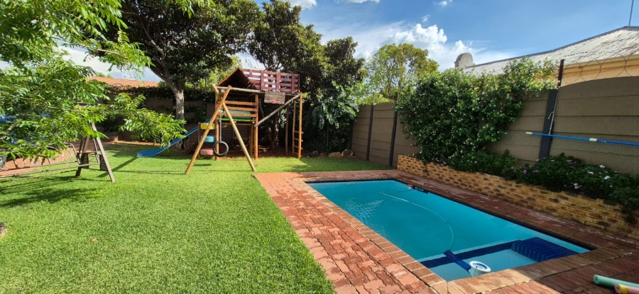 3 Bedroom Property for Sale in Dalview Gauteng