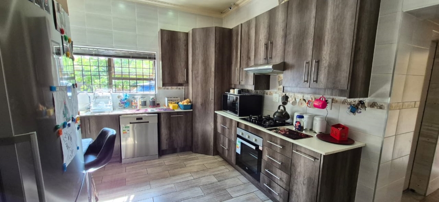 3 Bedroom Property for Sale in Dalview Gauteng