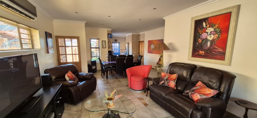 2 Bedroom Property for Sale in Sunward Park Gauteng