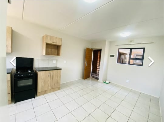 To Let 2 Bedroom Property for Rent in Kenleaf Gauteng