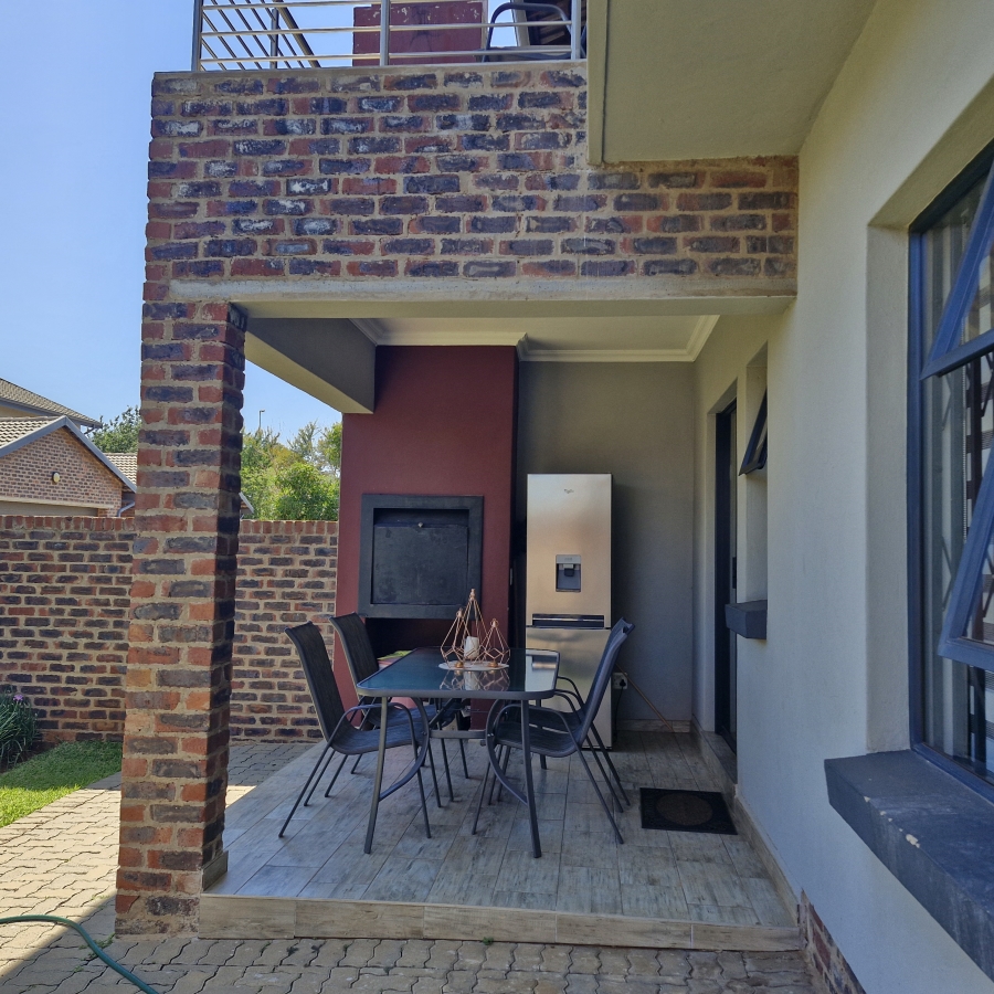 To Let 3 Bedroom Property for Rent in Doornpoort Gauteng