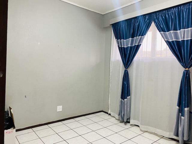 To Let 2 Bedroom Property for Rent in Silverton Gauteng