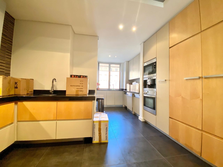 To Let 2 Bedroom Property for Rent in Sandton Central Gauteng