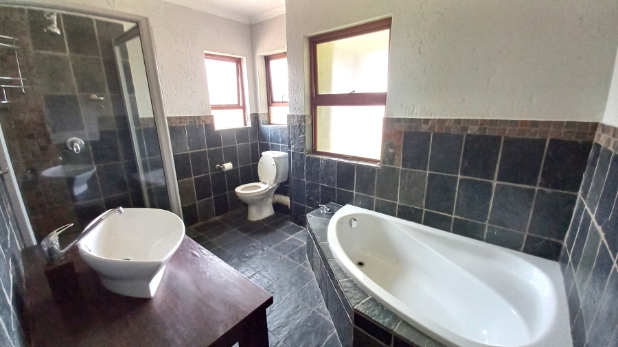 2 Bedroom Property for Sale in Ferndale Gauteng