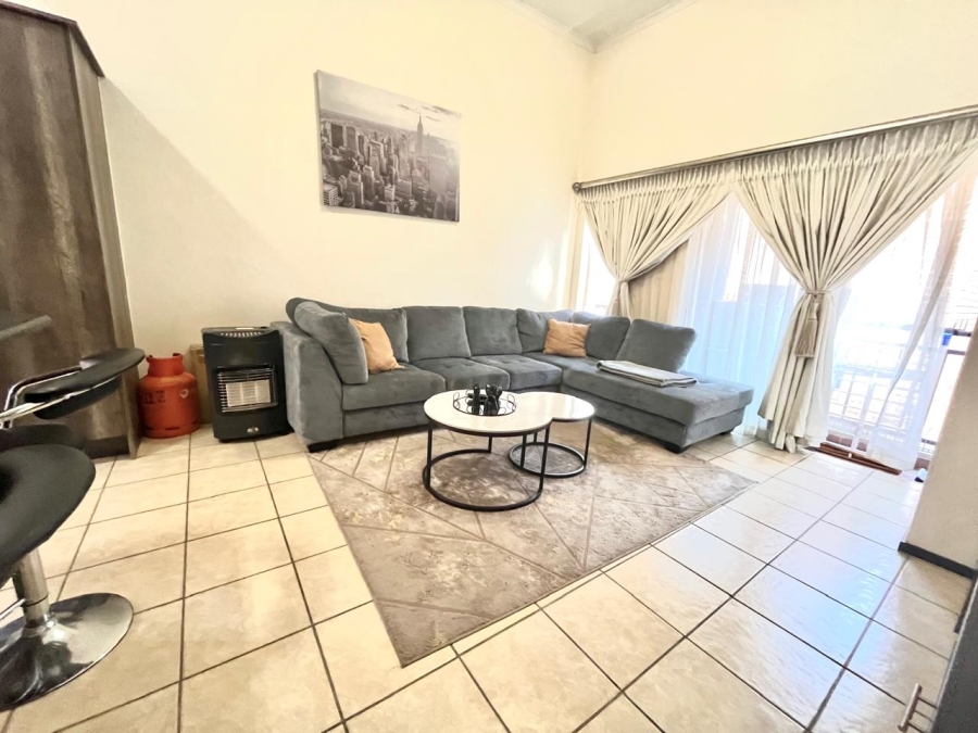 2 Bedroom Property for Sale in North Riding Gauteng