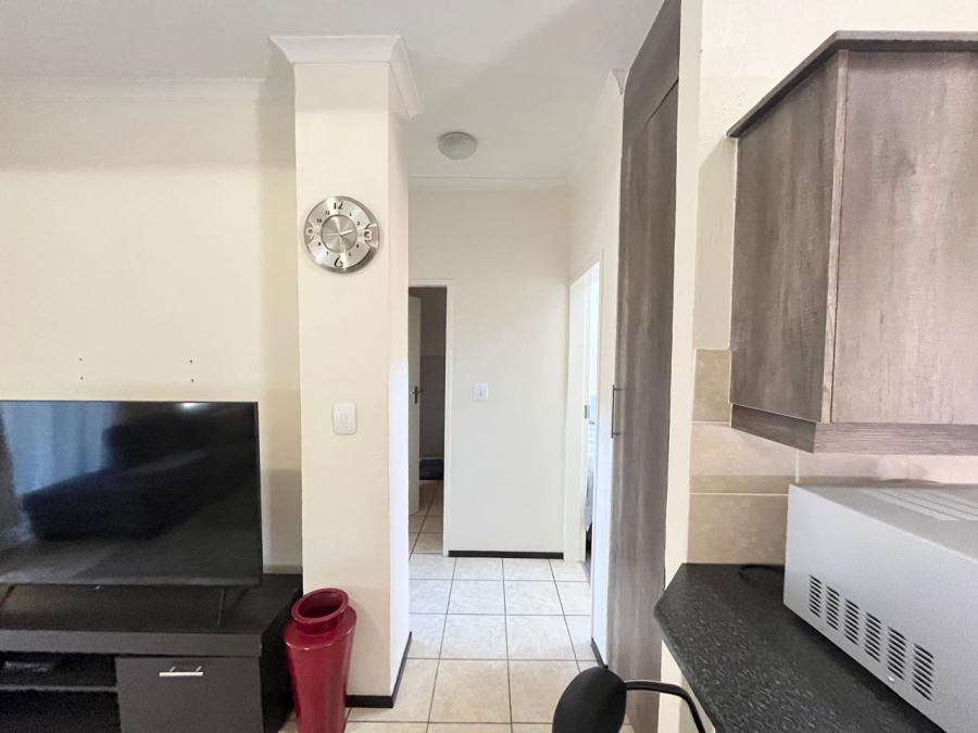 2 Bedroom Property for Sale in North Riding Gauteng