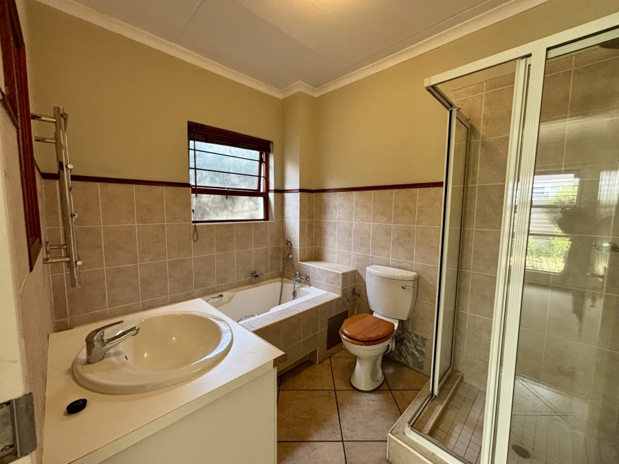 To Let 2 Bedroom Property for Rent in Bryanston Gauteng