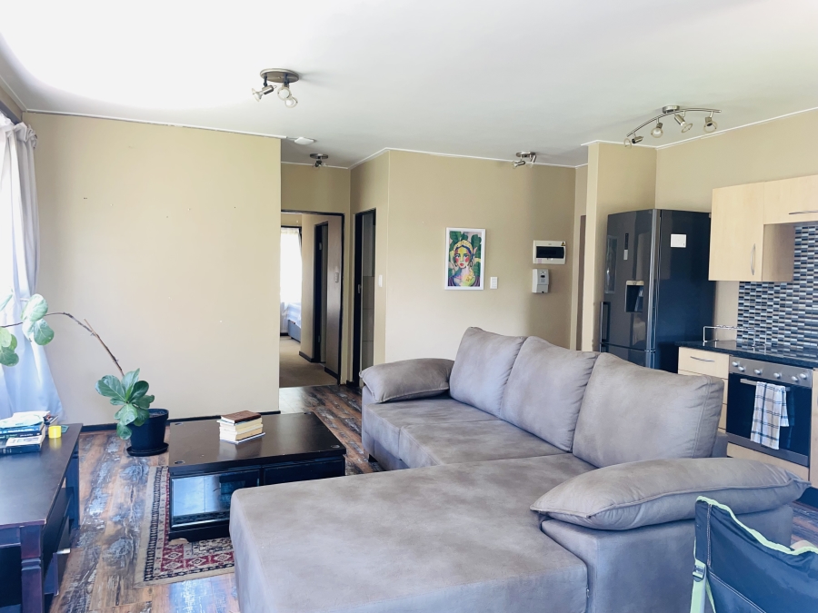 To Let 2 Bedroom Property for Rent in Jackal Creek Golf Estate Gauteng