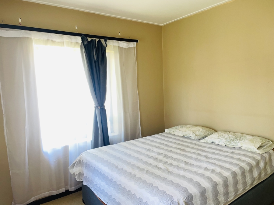 To Let 2 Bedroom Property for Rent in Jackal Creek Golf Estate Gauteng