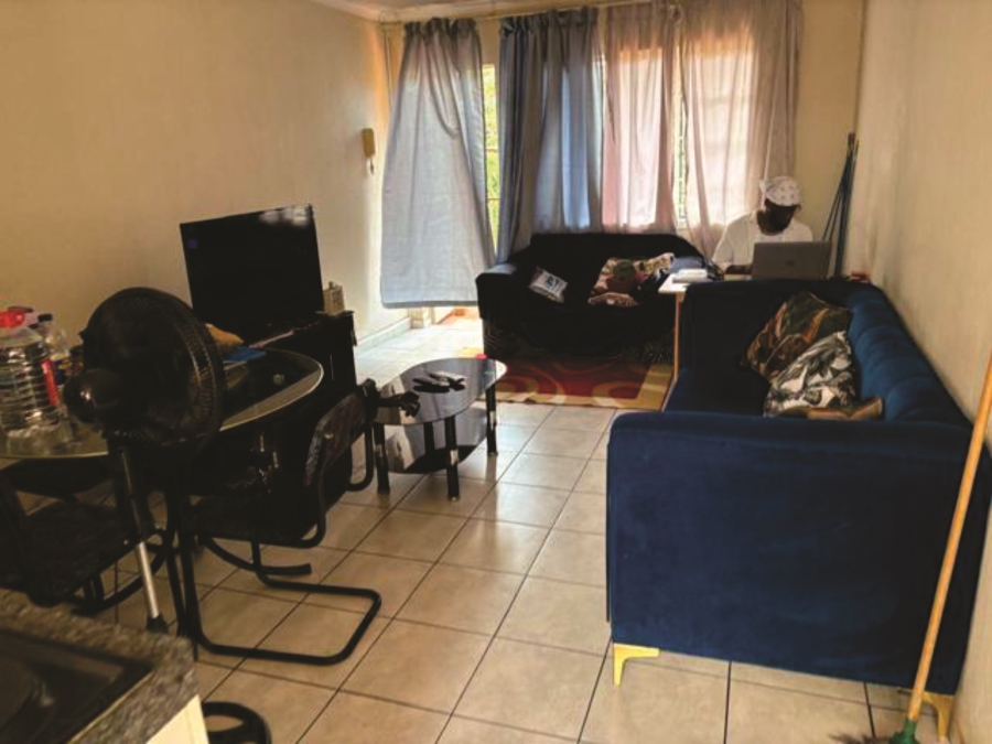 1 Bedroom Property for Sale in Gezina Gauteng