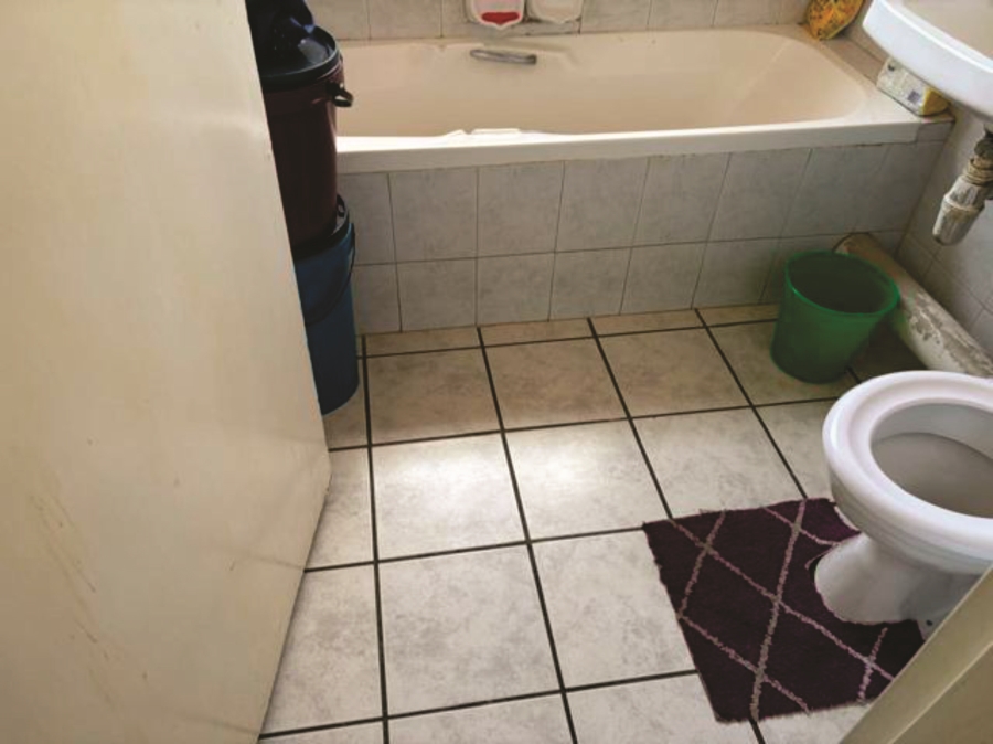 1 Bedroom Property for Sale in Gezina Gauteng