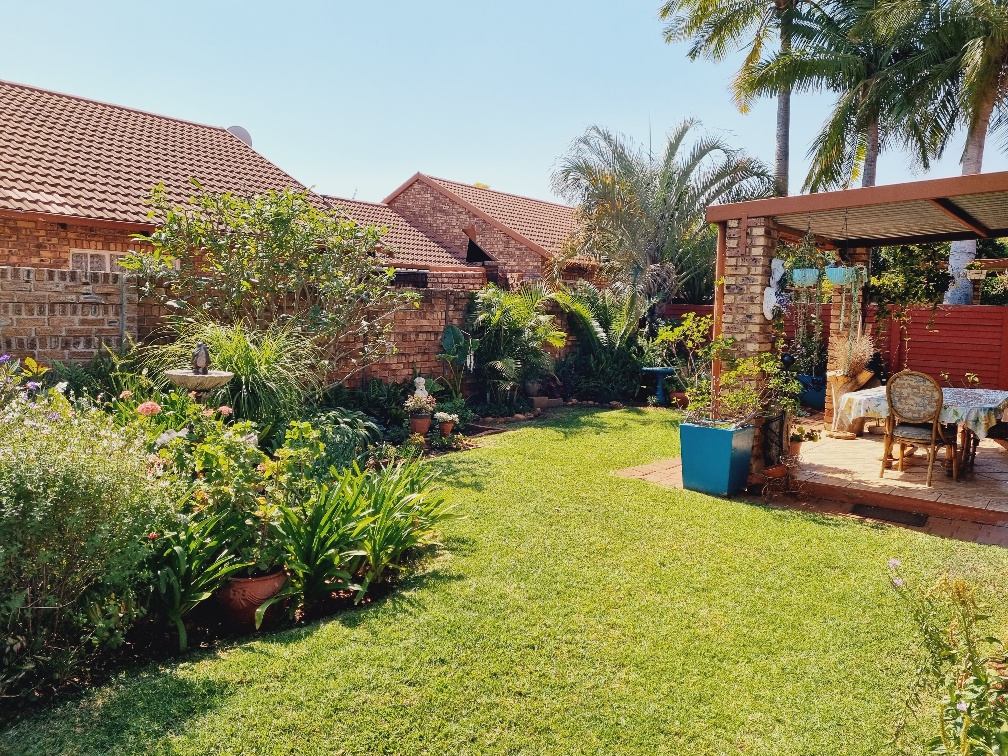 2 Bedroom Property for Sale in Annlin Gauteng