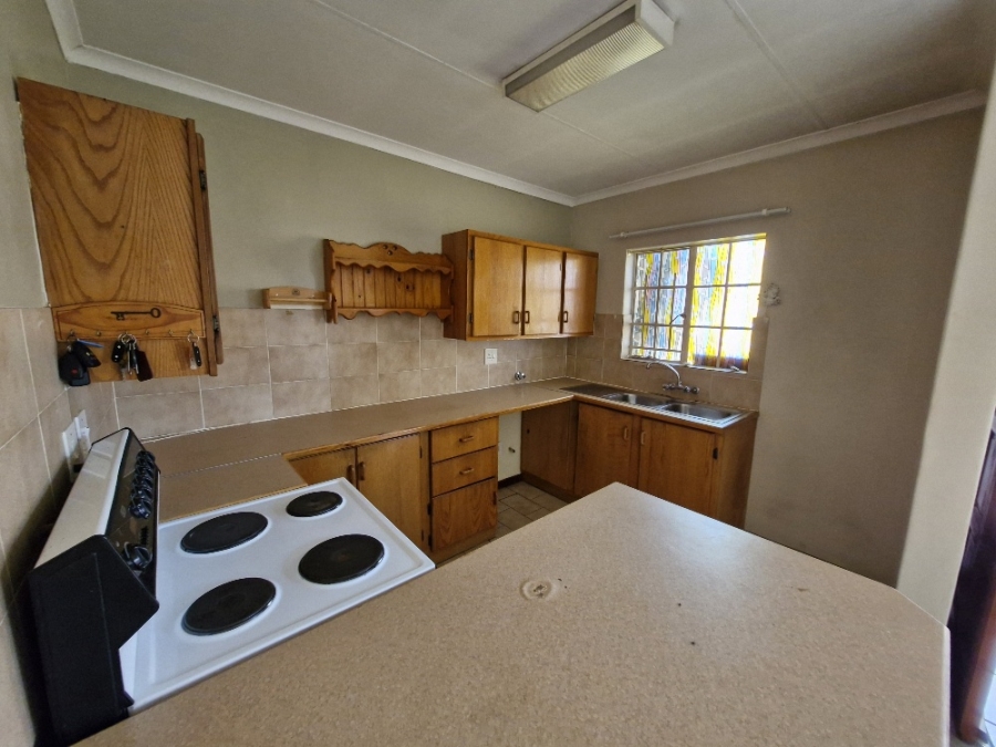 2 Bedroom Property for Sale in Annlin Gauteng