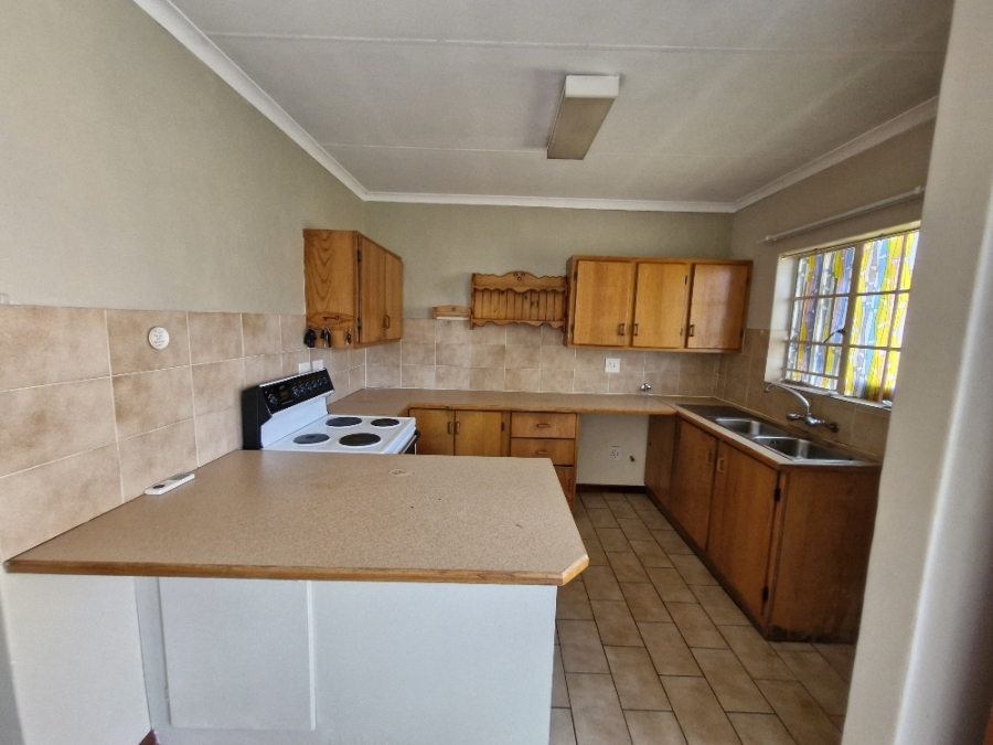 2 Bedroom Property for Sale in Annlin Gauteng