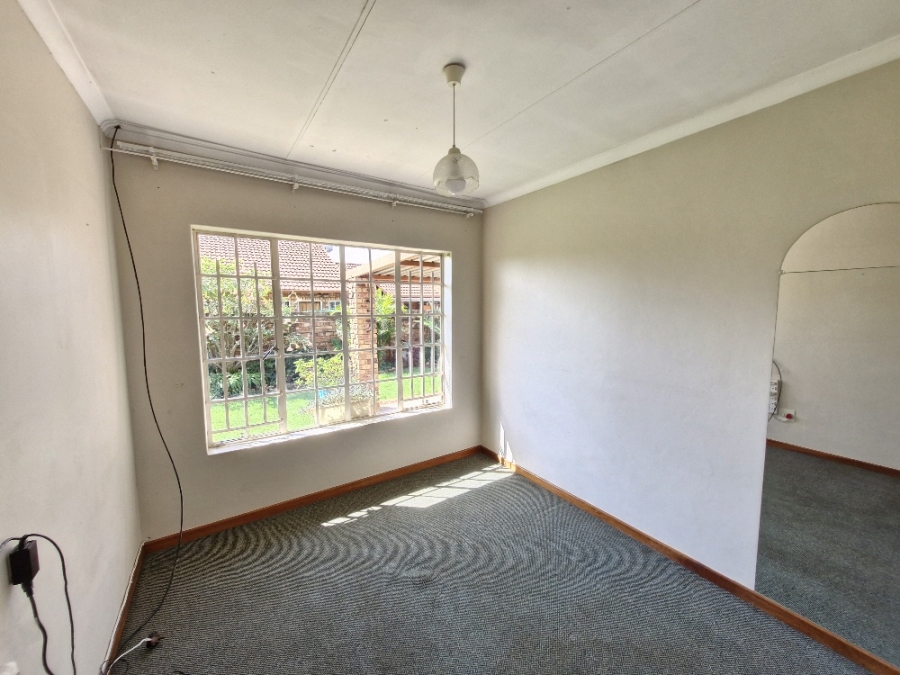 2 Bedroom Property for Sale in Annlin Gauteng