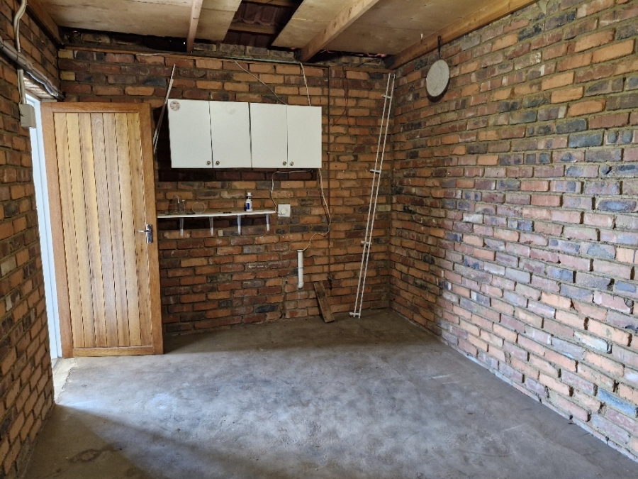 2 Bedroom Property for Sale in Annlin Gauteng