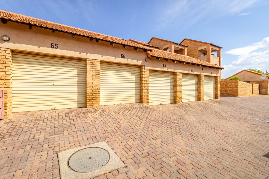 2 Bedroom Property for Sale in Sagewood Gauteng