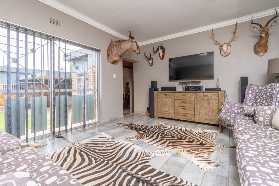 3 Bedroom Property for Sale in Rant En Dal Gauteng