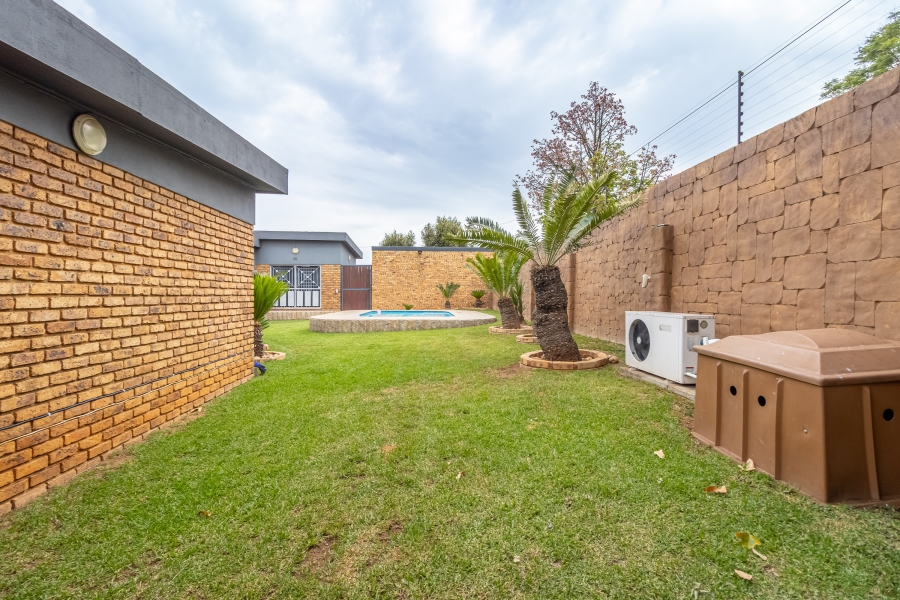 3 Bedroom Property for Sale in Rant En Dal Gauteng