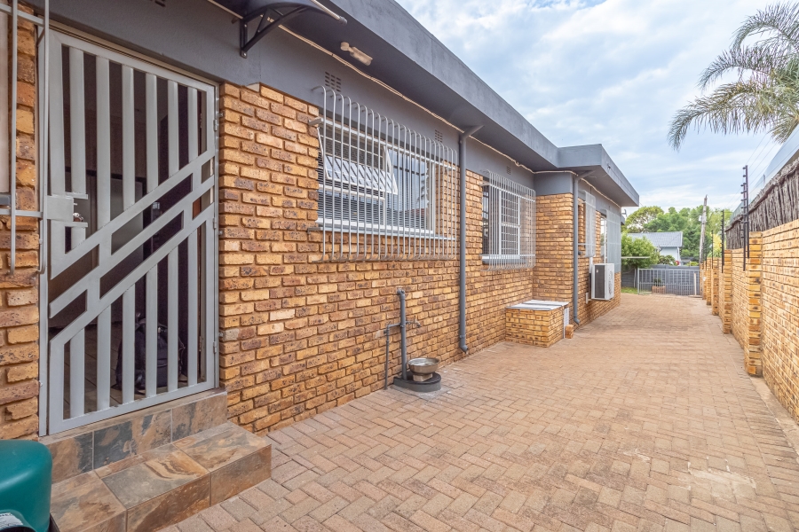 3 Bedroom Property for Sale in Rant En Dal Gauteng