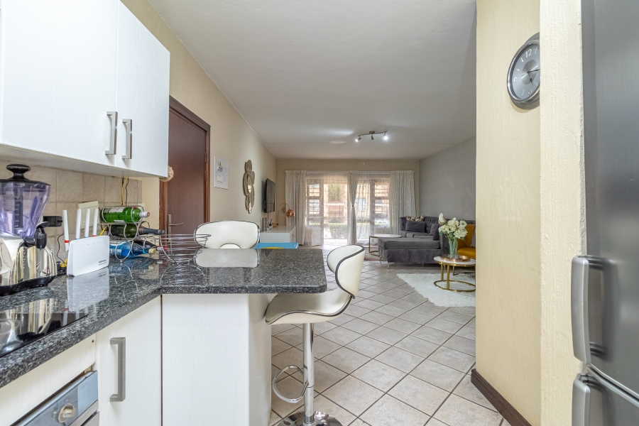 2 Bedroom Property for Sale in Honeydew Grove Gauteng