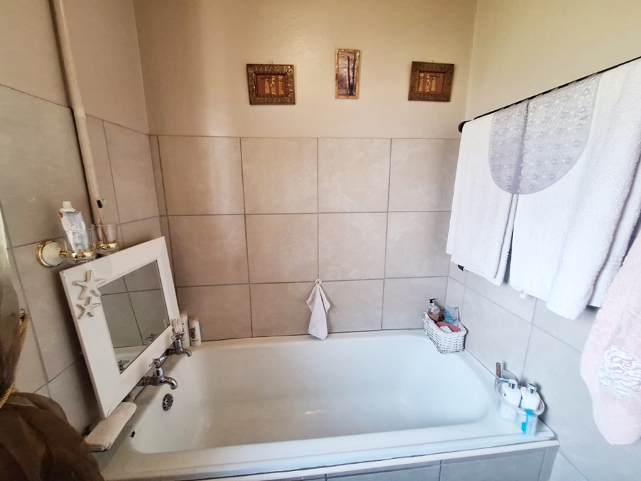 3 Bedroom Property for Sale in Booysens Gauteng