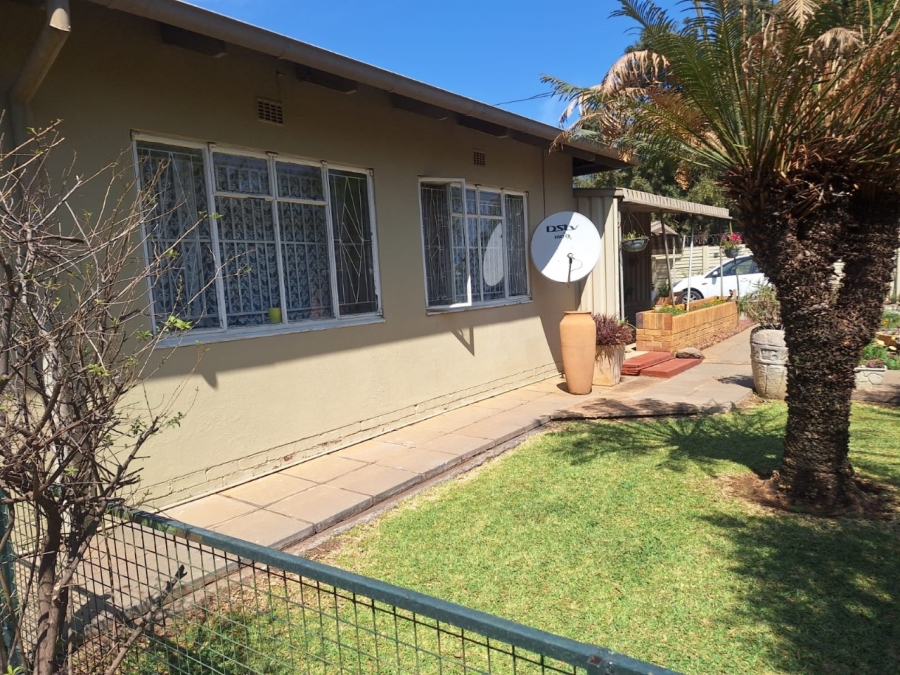 3 Bedroom Property for Sale in Booysens Gauteng